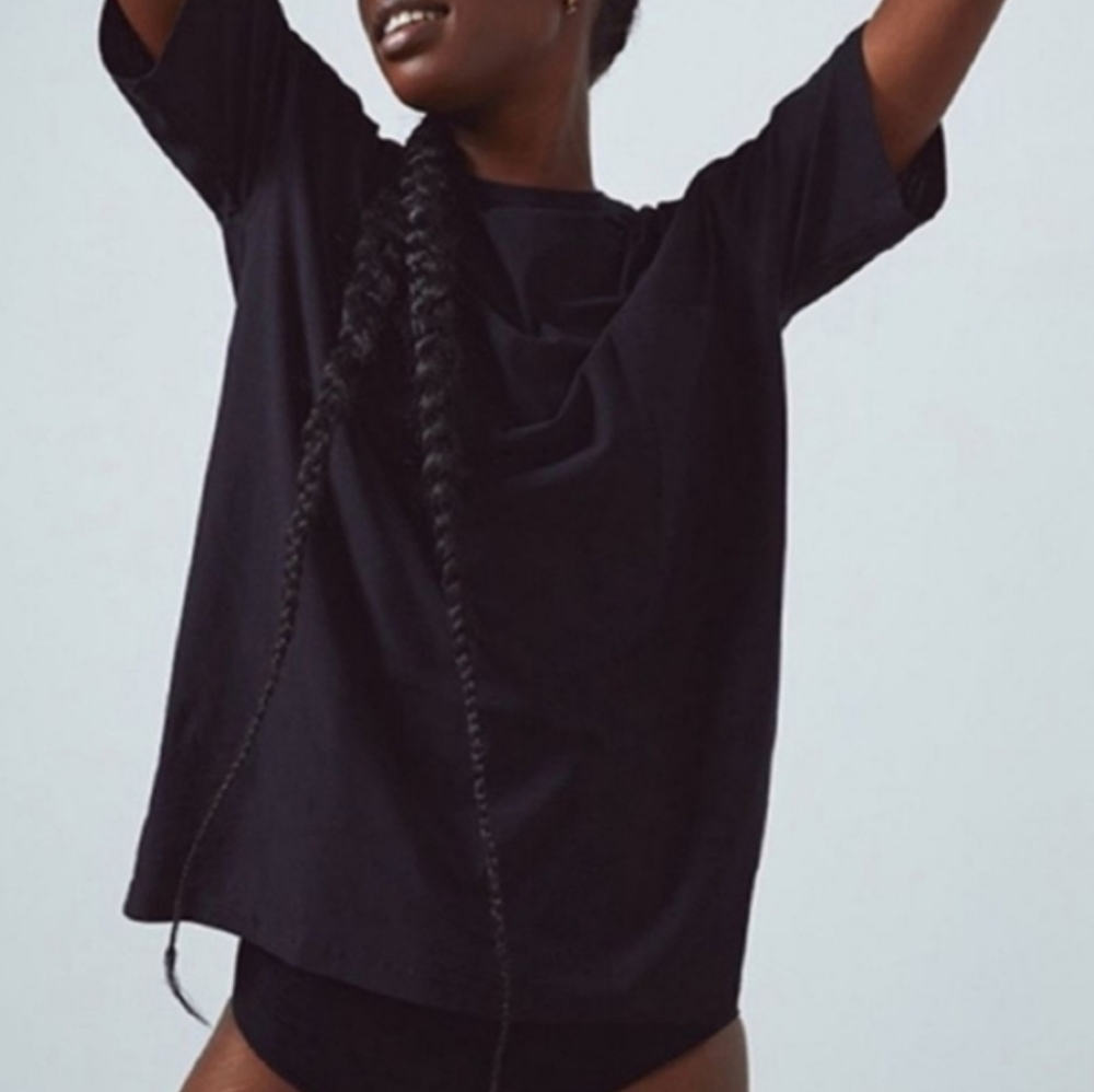 LUNYA COOL EVERY BODY TEE TSHIRT